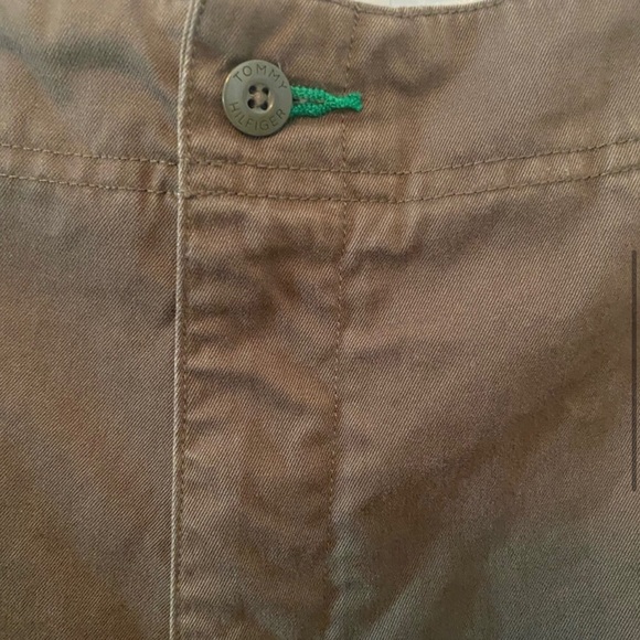 Men’s Tommy Hilfiger Cargo Shorts SZ36 - Picture 3 of 5